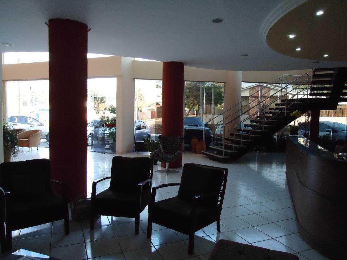 Colorado Plaza Hotel Rio Verde Exterior foto