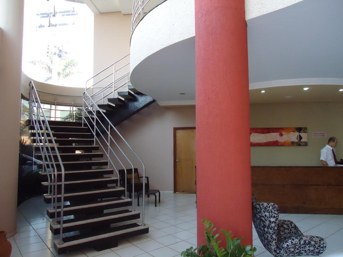 Colorado Plaza Hotel Rio Verde Exterior foto